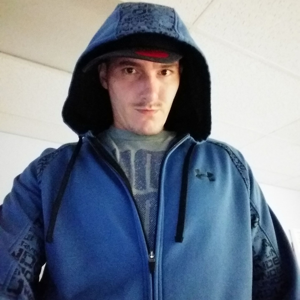 Meet your Posher, Wayne